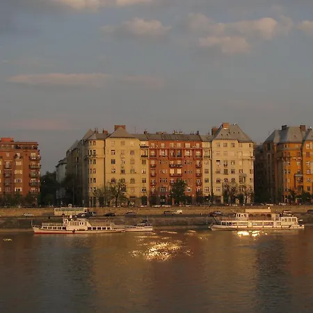 Danube Pozsonyi Budapest